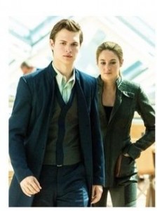 Ansel Elgort (Caleb) and Woodley (Tris) in "Divergent"